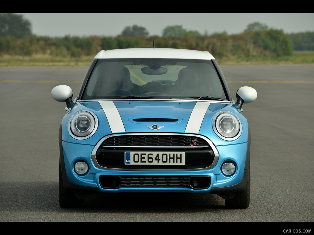 2015 MINI Cooper SD 5-Door  - Front