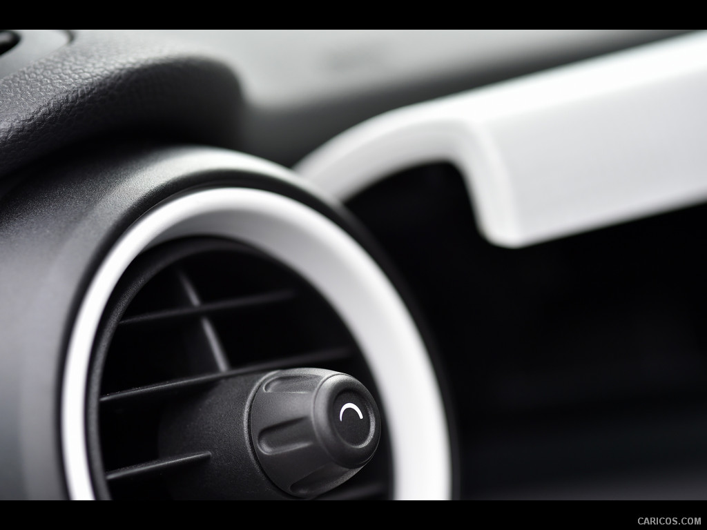 2015 MINI Cooper SD 5-Door  - Interior Detail