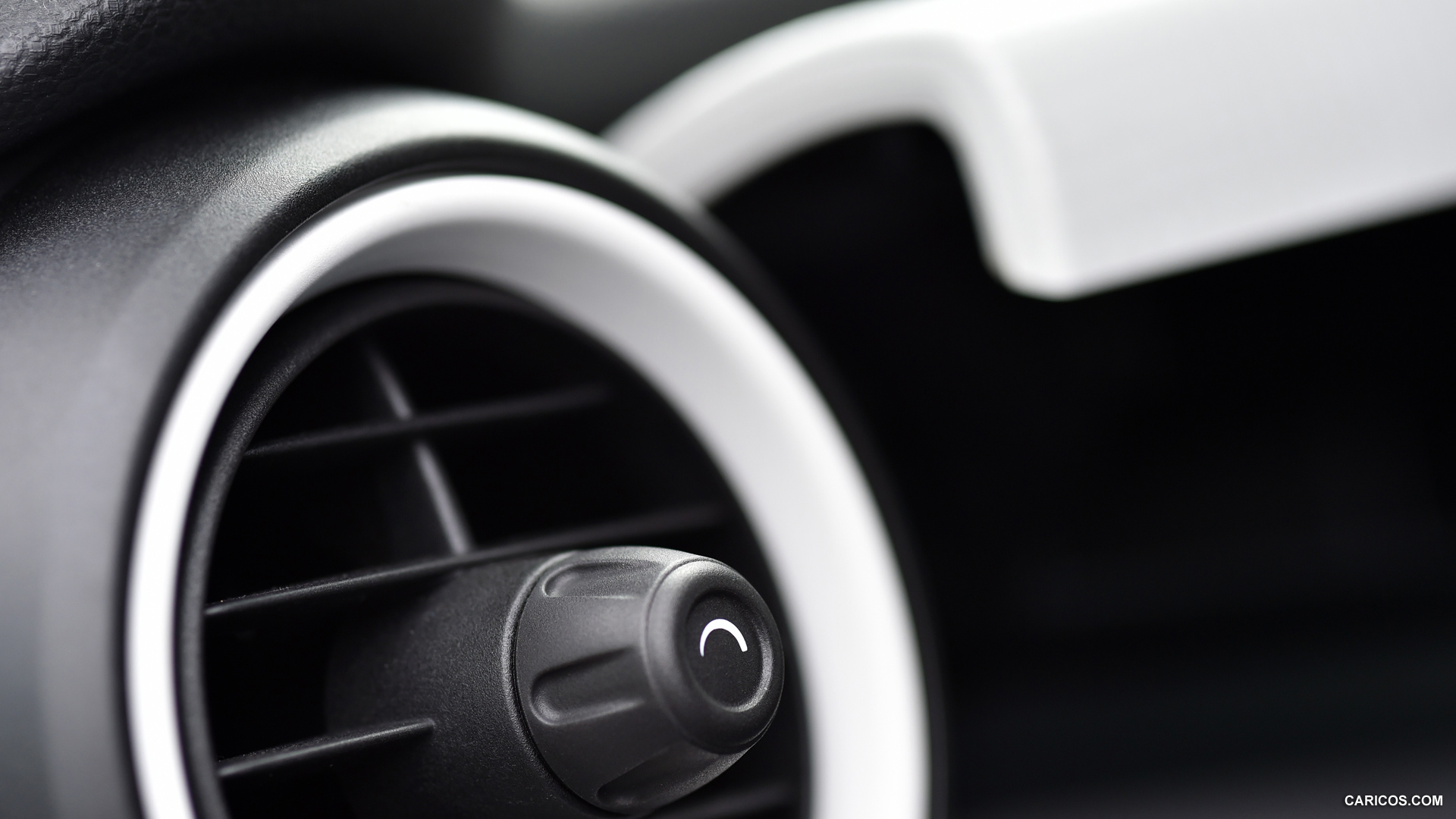 2015 MINI Cooper SD 5-Door  - Interior Detail, #151 of 202