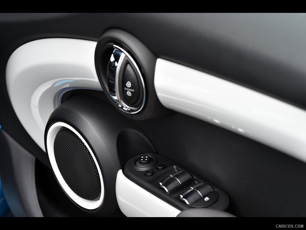 2015 MINI Cooper SD 5-Door  - Interior Detail