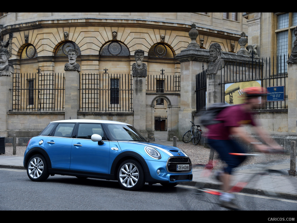 2015 MINI Cooper SD 5-Door  - Side