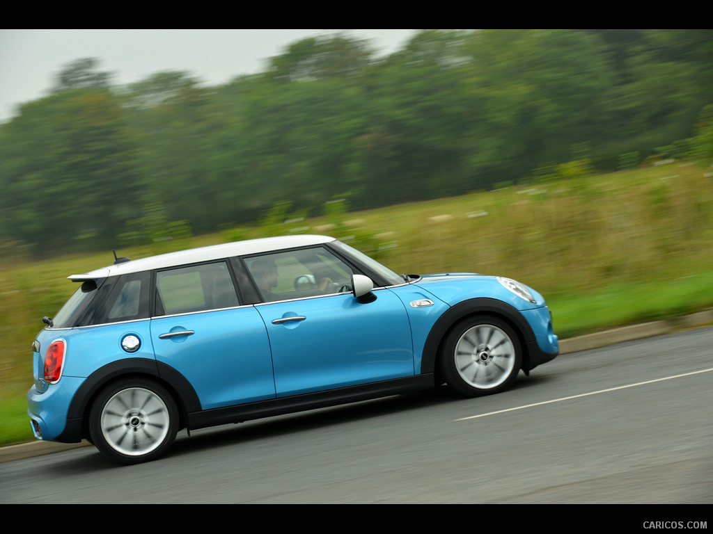 2015 MINI Cooper SD 5-Door  - Side