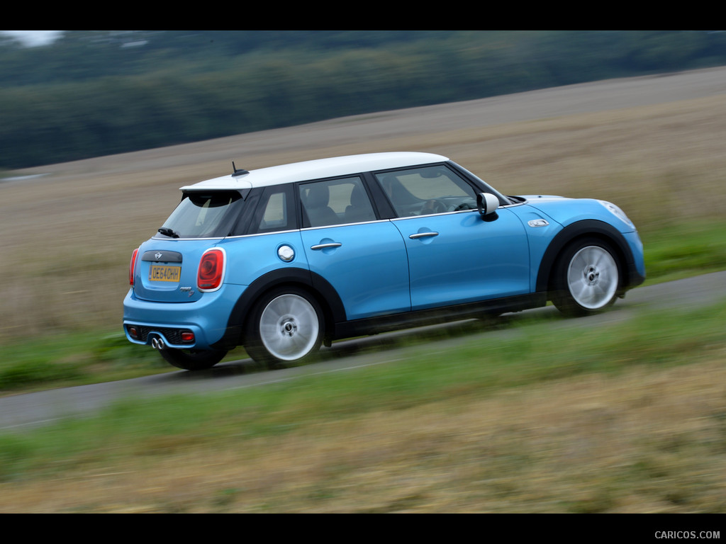 2015 MINI Cooper SD 5-Door  - Side