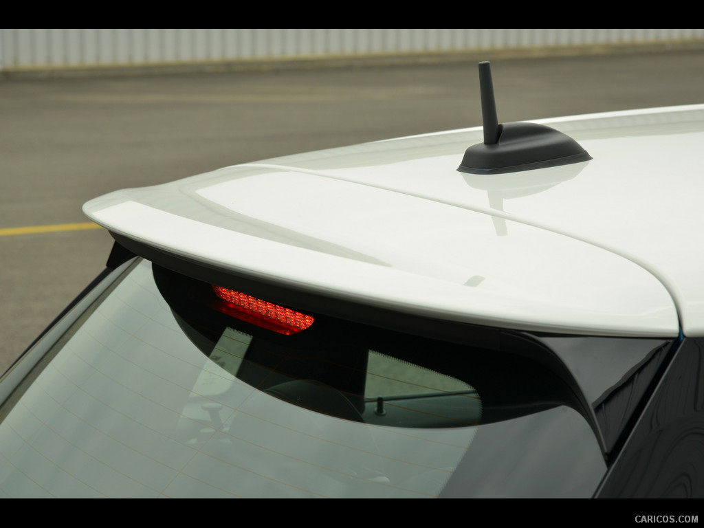 2015 MINI Cooper SD 5-Door  - Spoiler