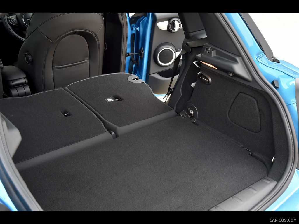 2015 MINI Cooper SD 5-Door  - Trunk