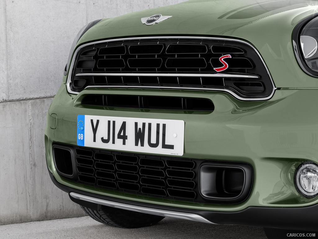 2015 MINI Cooper SD Countryman  - Front