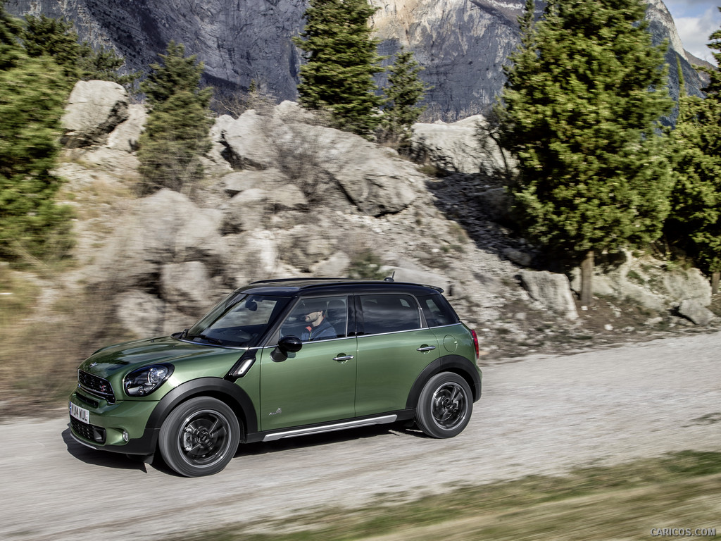 2015 MINI Cooper SD Countryman  - Side