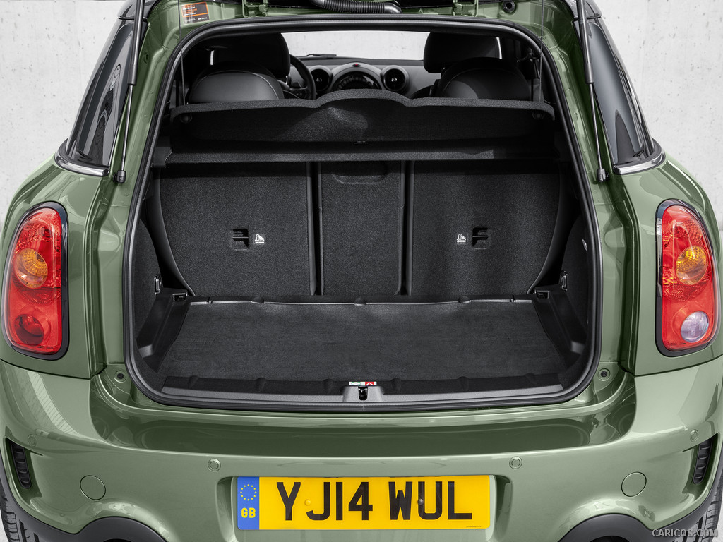 2015 MINI Cooper SD Countryman  - Trunk