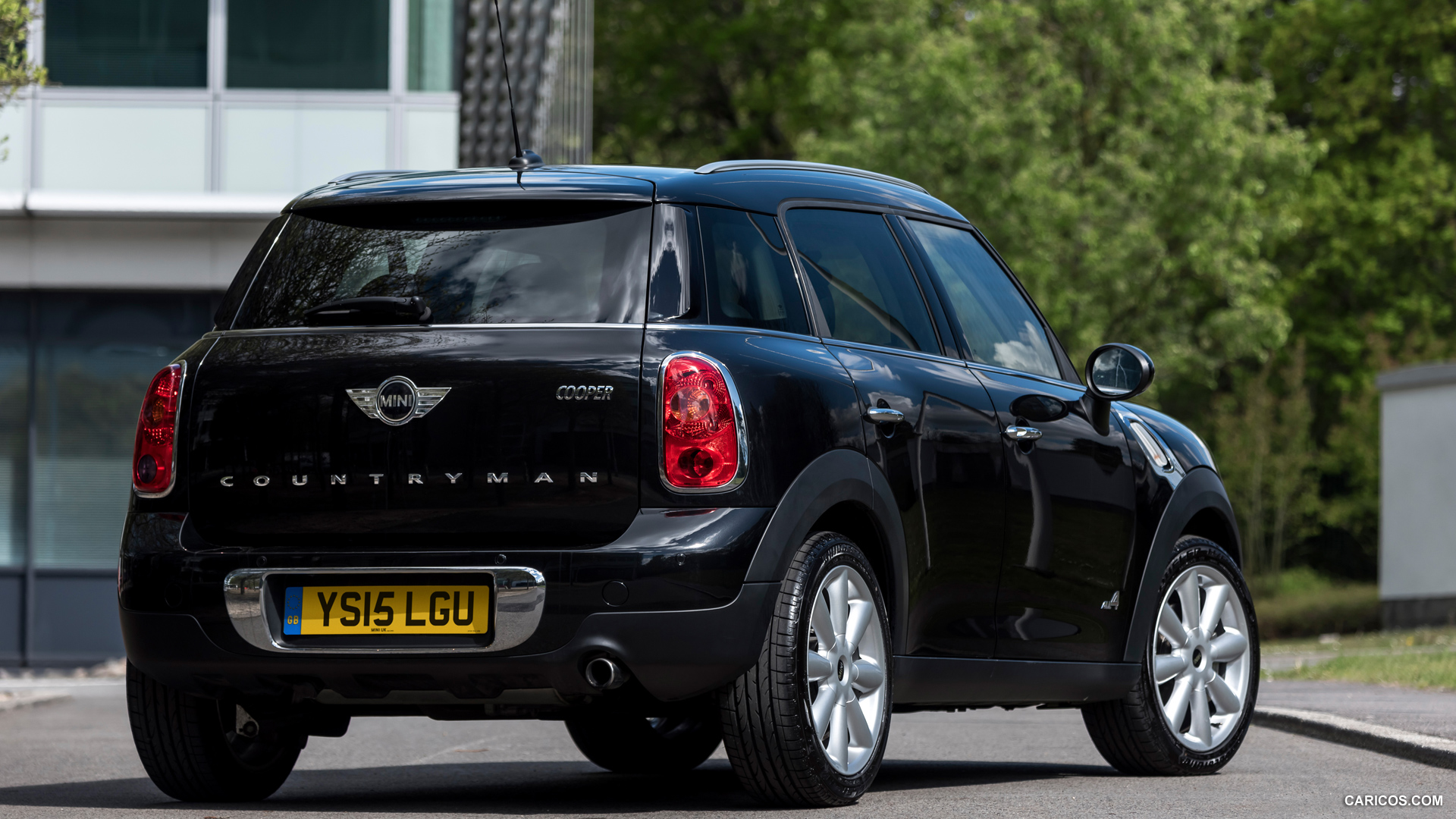 2015 MINI Countryman D ALL4 Business  - Rear, #2 of 8