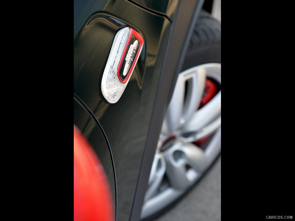 2015 MINI John Cooper Works  - Detail