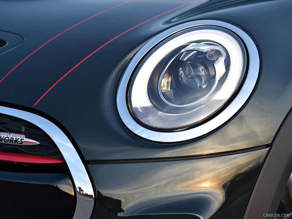 2015 MINI John Cooper Works  - Headlight