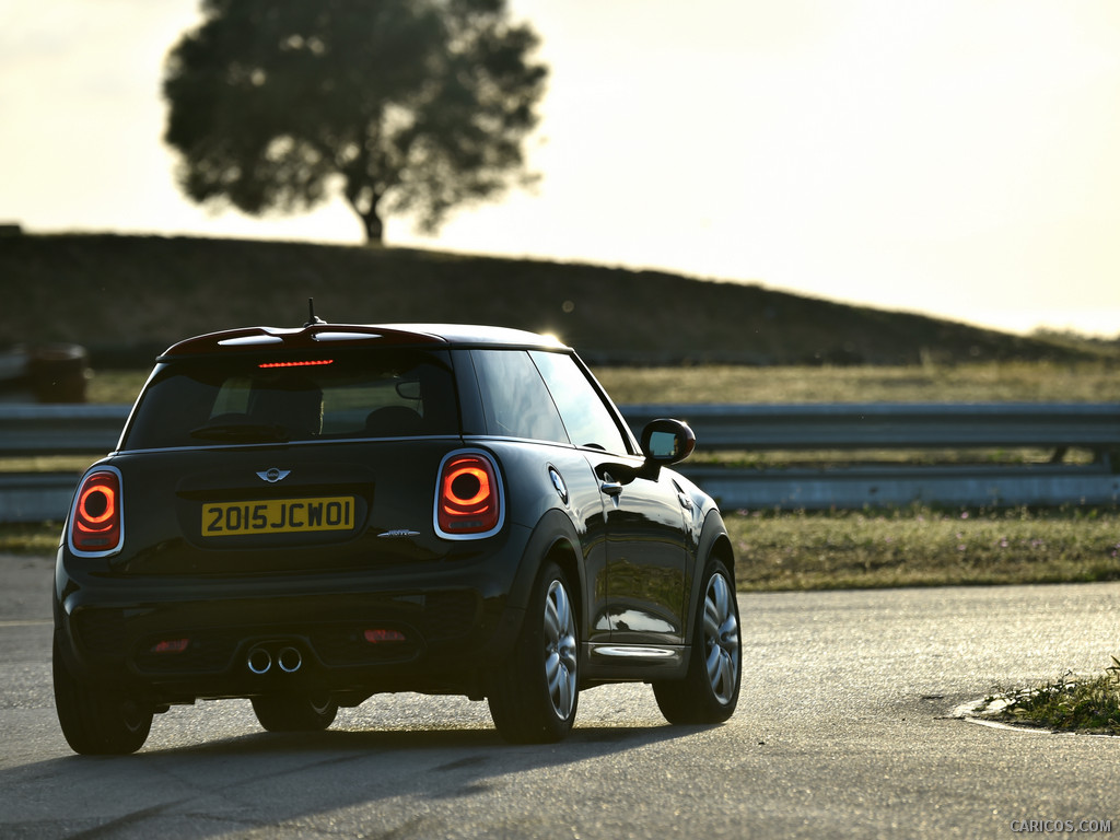 2015 MINI John Cooper Works  - Rear