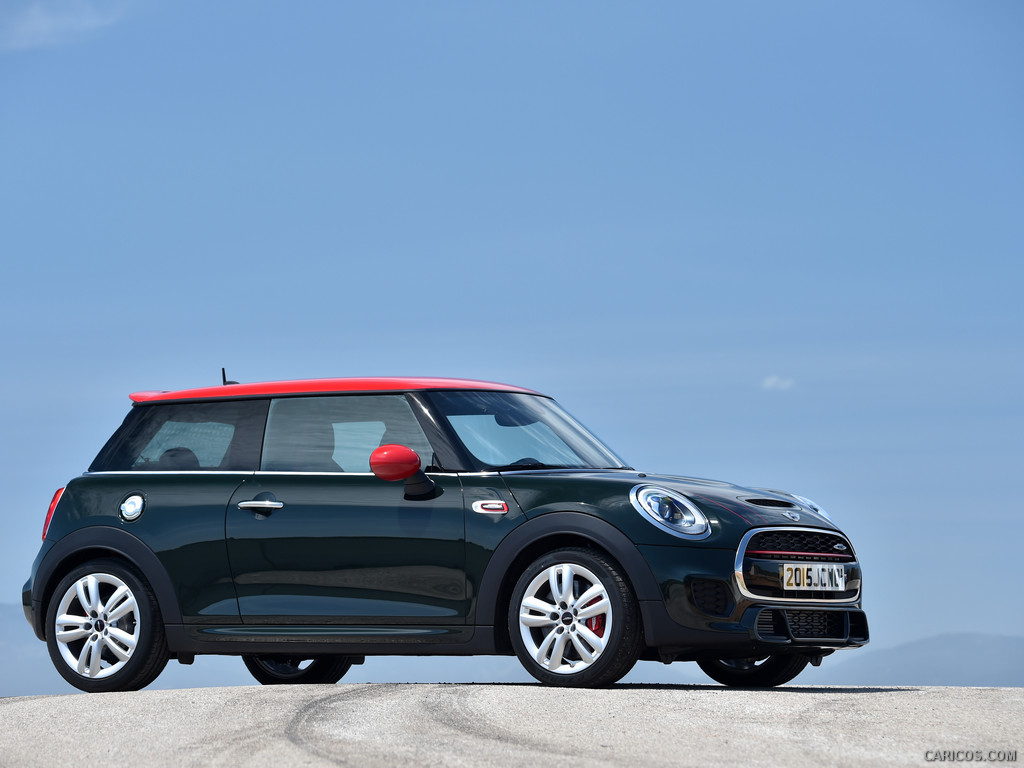 2015 MINI John Cooper Works  - Side