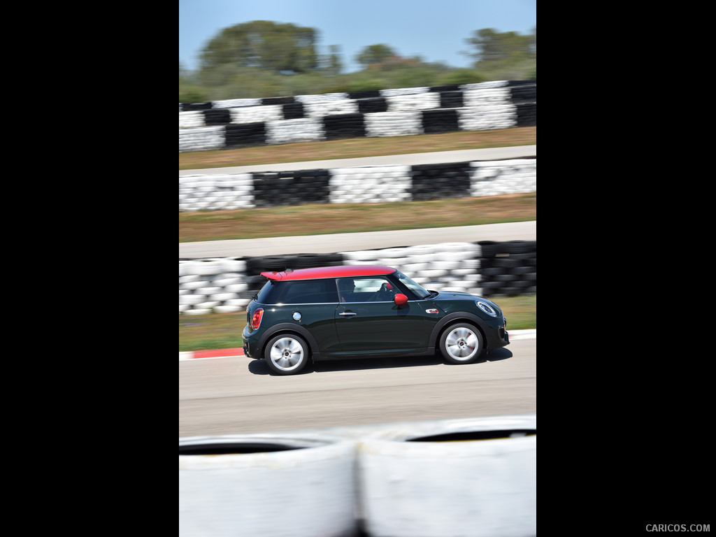 2015 MINI John Cooper Works  - Side