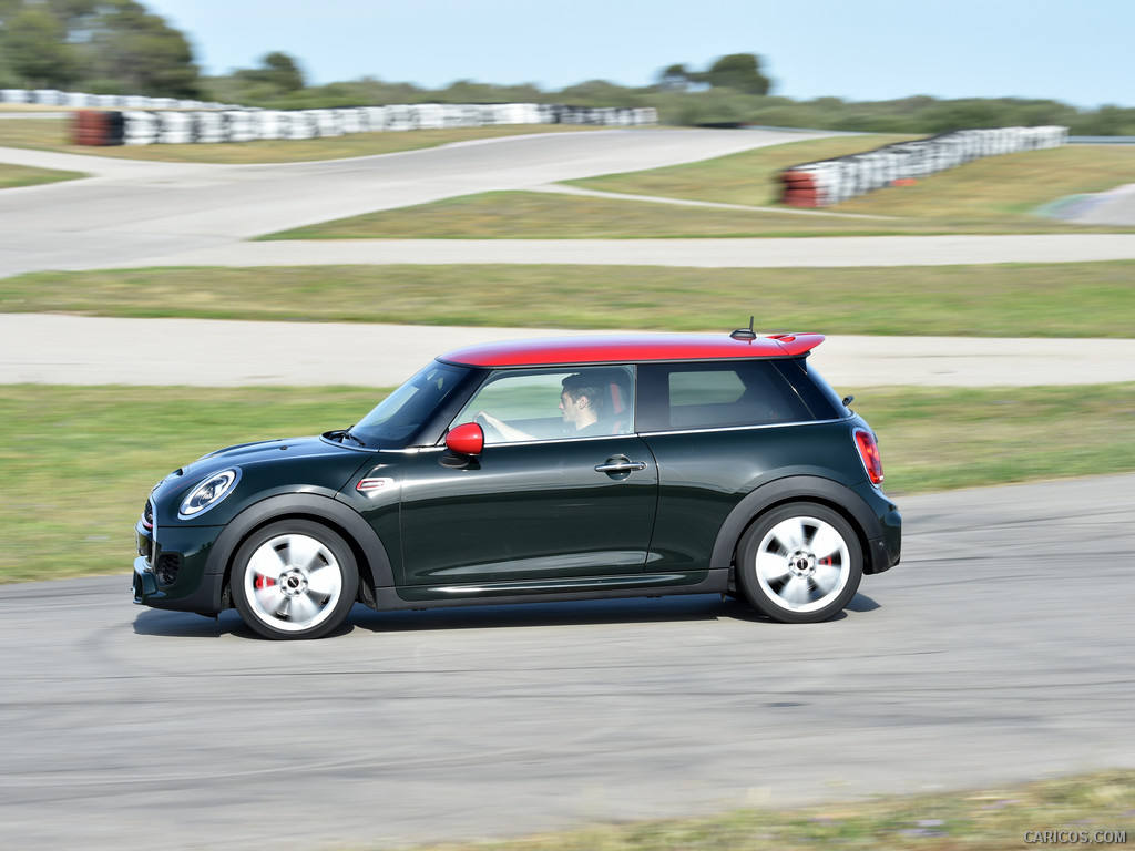 2015 MINI John Cooper Works  - Side