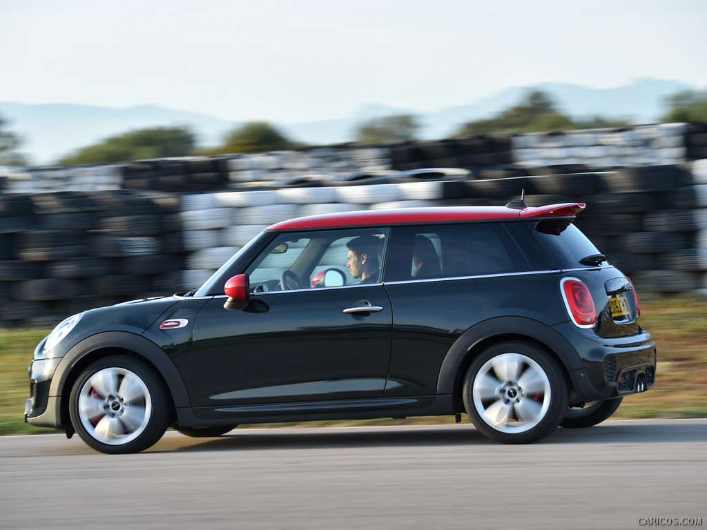 2015 MINI John Cooper Works  - Side