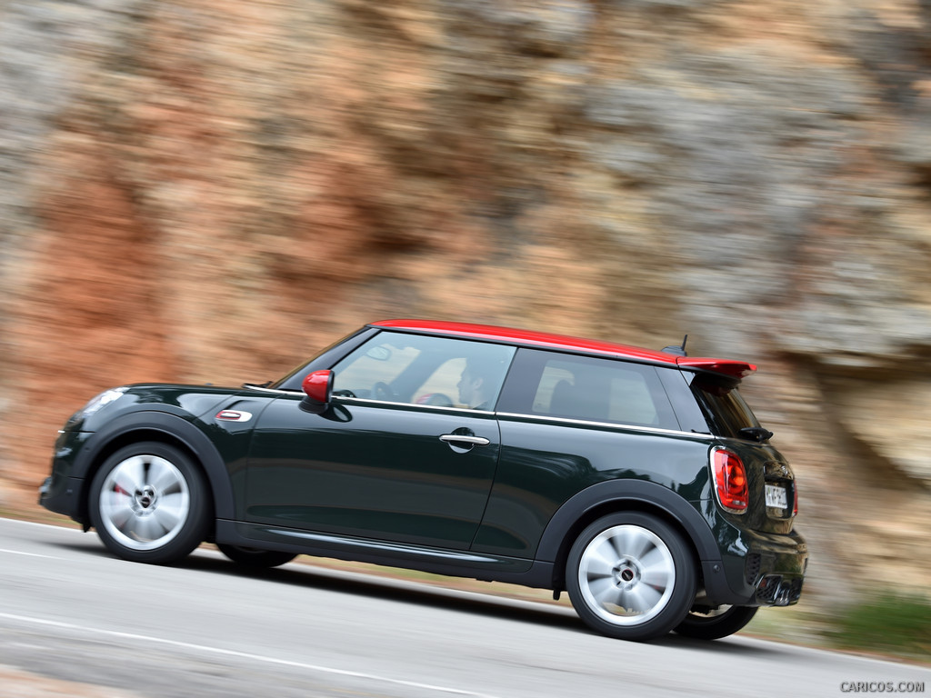 2015 MINI John Cooper Works  - Side