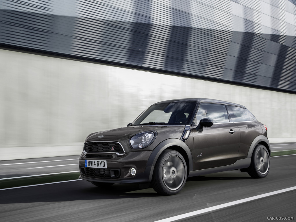 2015 MINI Paceman  - Front