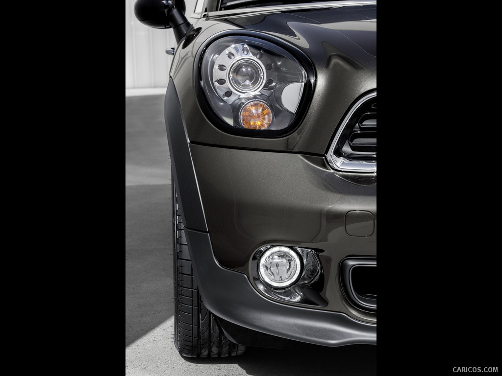 2015 MINI Paceman  - Headlight