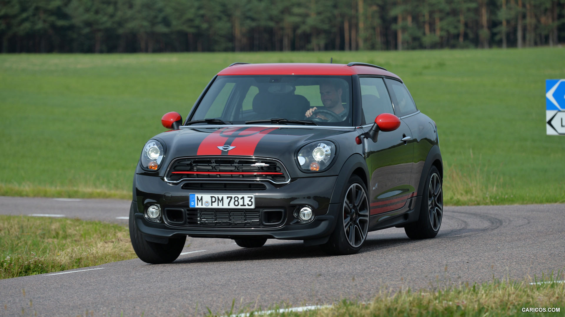2015 MINI Paceman John Cooper Works  - Front, #13 of 156