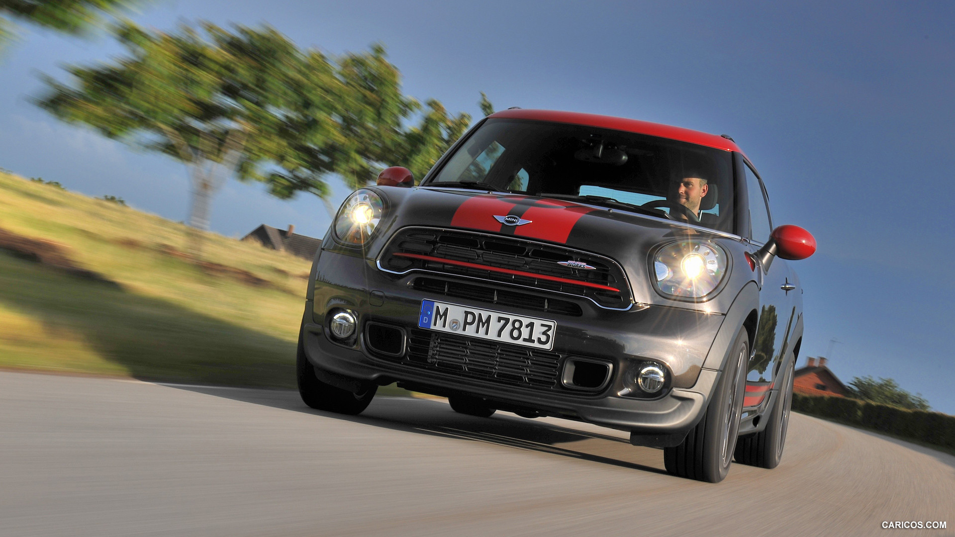 2015 MINI Paceman John Cooper Works  - Front, #34 of 156