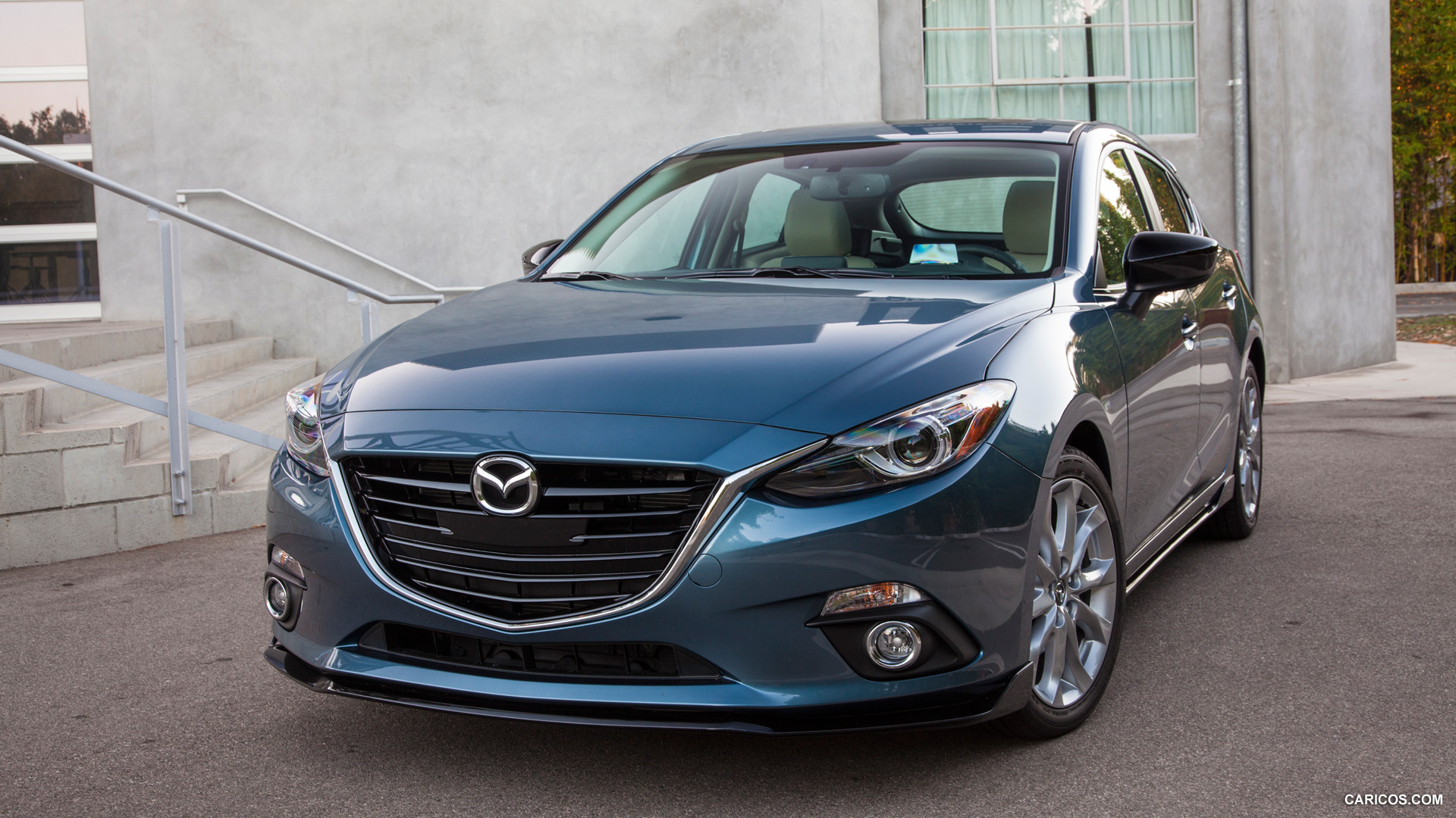 2015 Mazda 3 5D s Touring 6MT (Blue Reflex)  - Front, #21 of 27