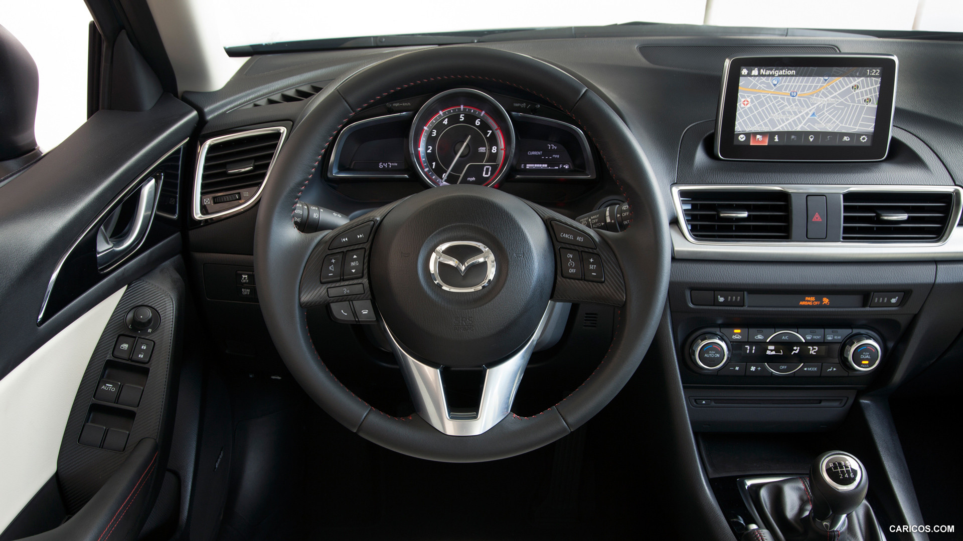 2015 Mazda 3 5D s Touring 6MT (Blue Reflex) - Interior | Caricos