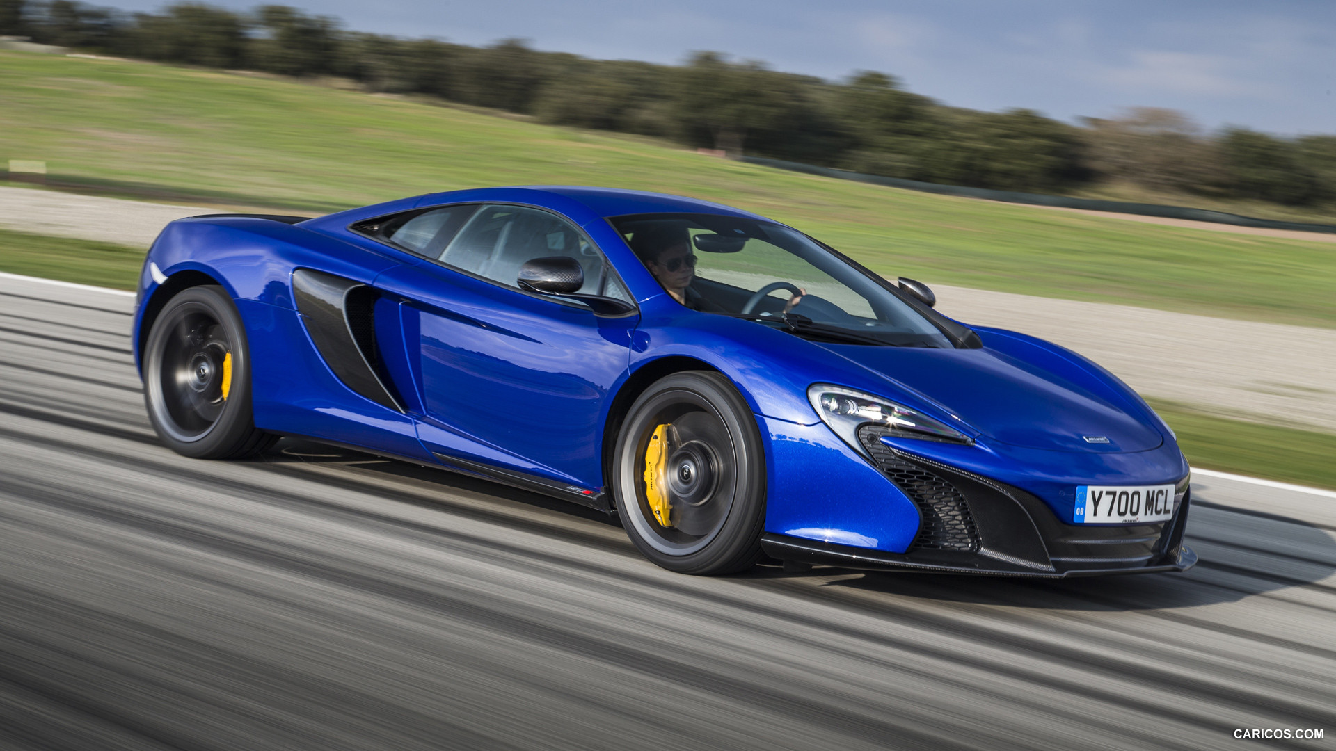 2015 McLaren 650S Coupe  - Side, #26 of 82