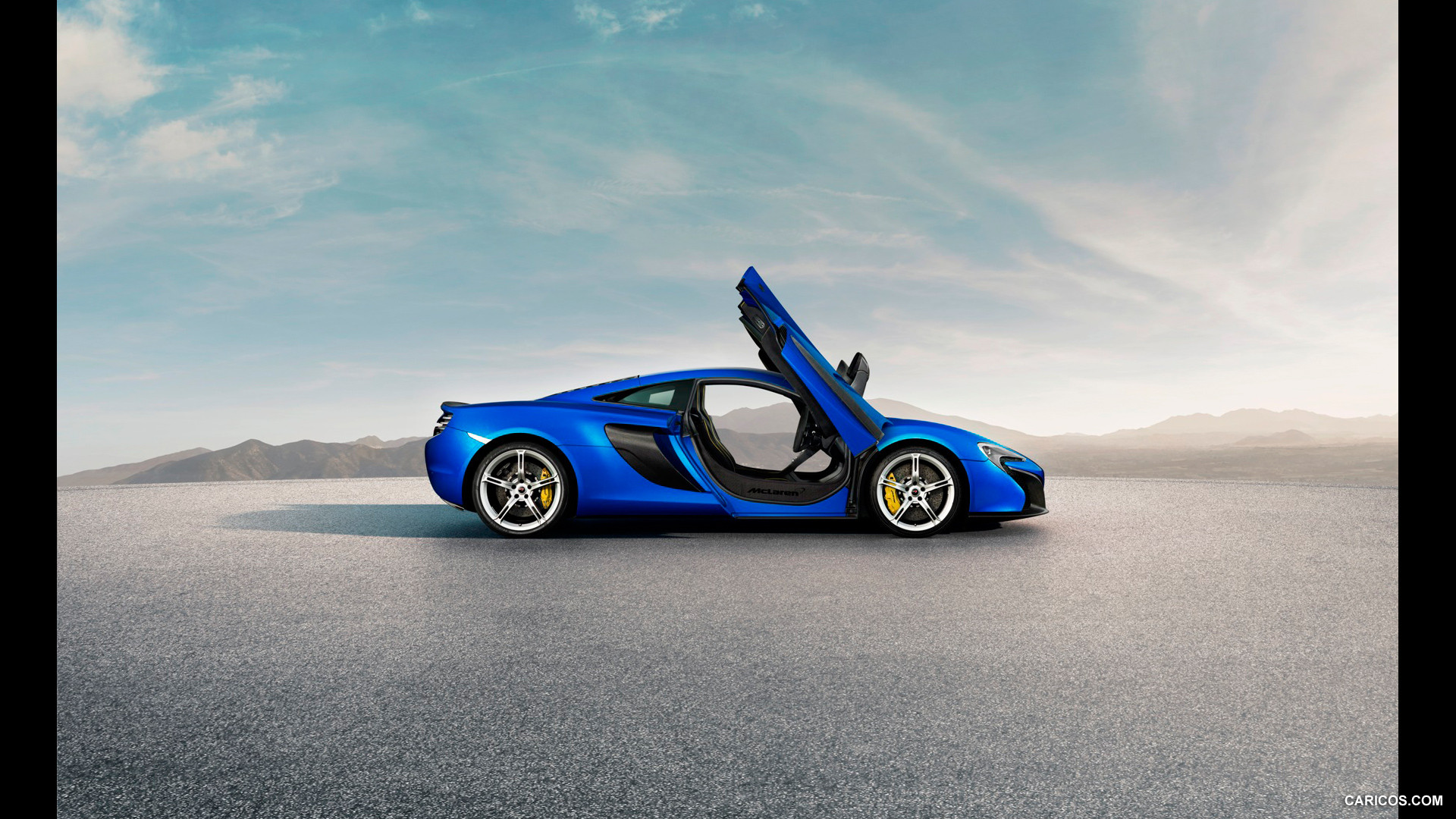 2015 McLaren 650S Coupe  - Side, #36 of 82