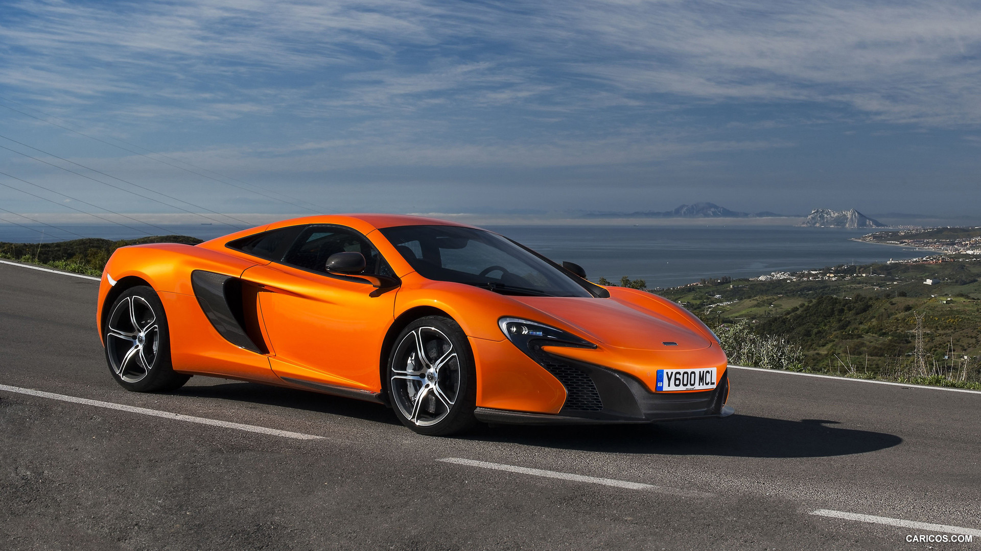2015 McLaren 650S Coupe  - Side, #58 of 82
