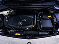 2015 Mercedes-Benz B-Class B220 CDI 4MATIC (UK-Spec)  - Engine