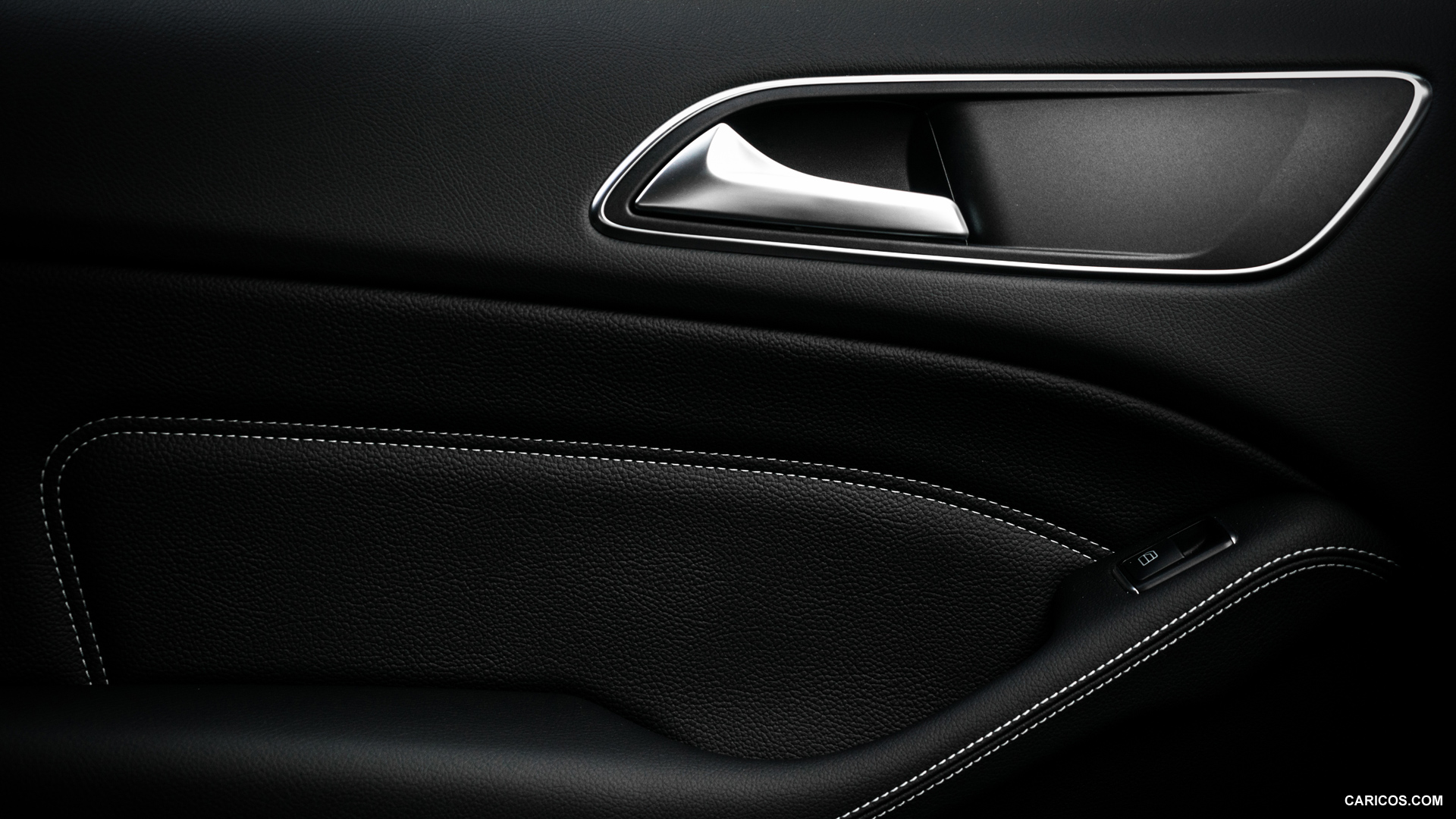 2015 Mercedes-Benz B-Class B220 CDI 4MATIC (UK-Spec)  - Interior Detail, #39 of 45