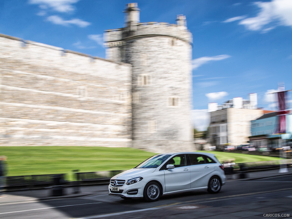 2015 Mercedes-Benz B-Class B220 CDI 4MATIC (UK-Spec)  - Side