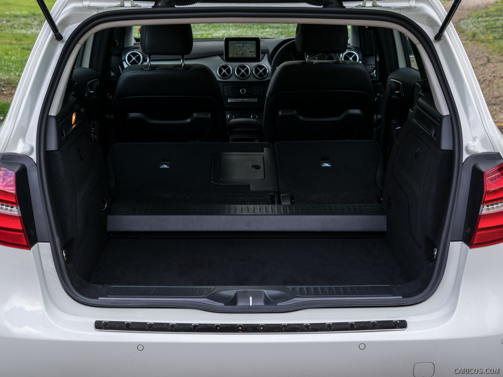 2015 Mercedes-Benz B-Class B220 CDI 4MATIC (UK-Spec)  - Trunk