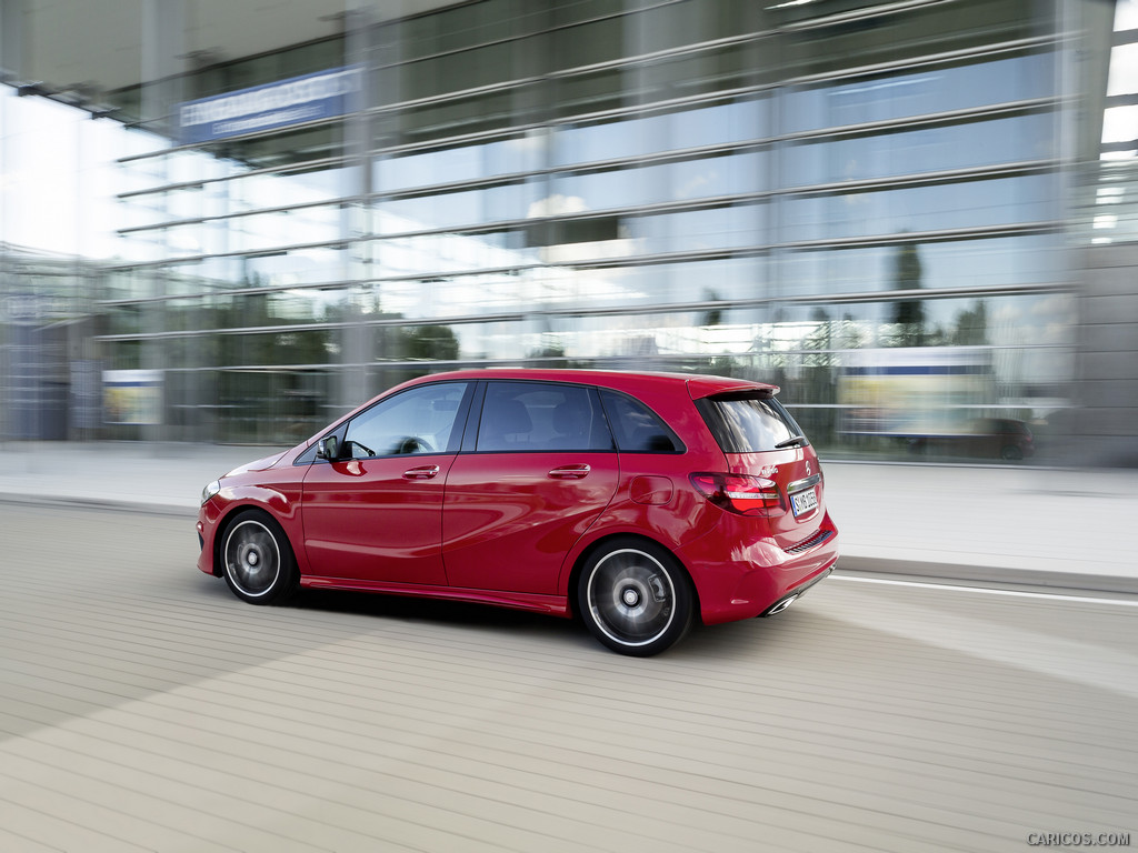 2015 Mercedes-Benz B-Class B250 4MATIC AMG Line (Jupiter Red) - 