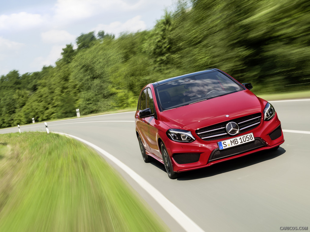 2015 Mercedes-Benz B-Class B250 4MATIC AMG Line (Jupiter Red) - 