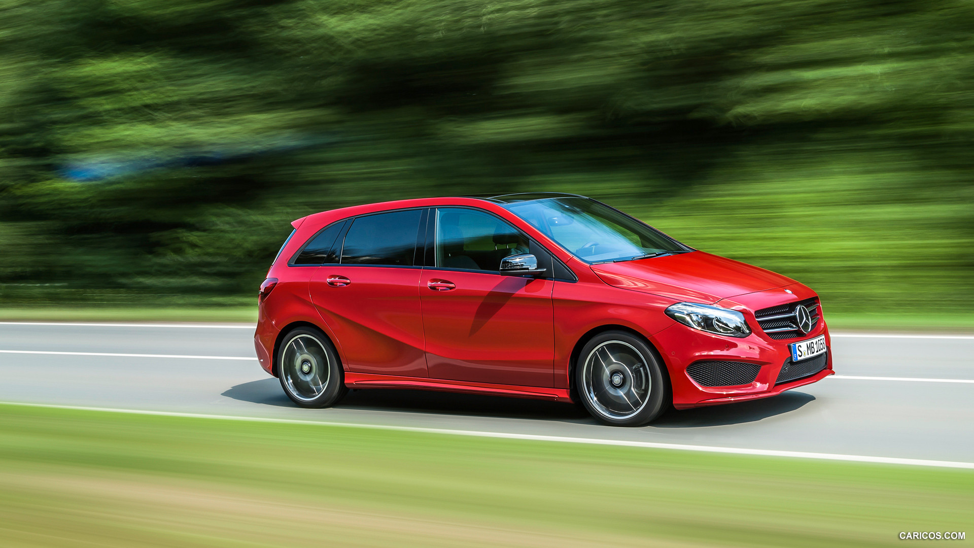 2015 Mercedes-Benz B-Class B250 4MATIC AMG Line (Jupiter Red) - | Caricos