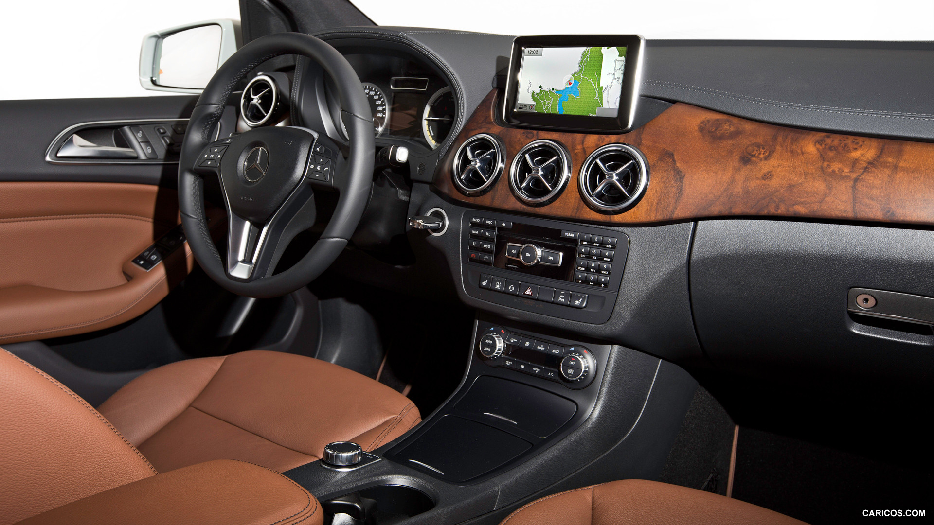 2015 Mercedes-Benz B-Class Electric Drive  - Central Console, #124 of 135