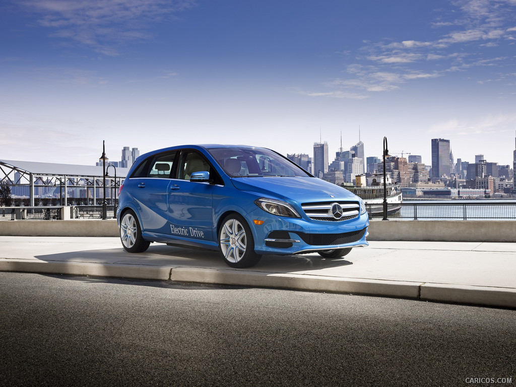 2015 Mercedes-Benz B-Class Electric Drive  - Front