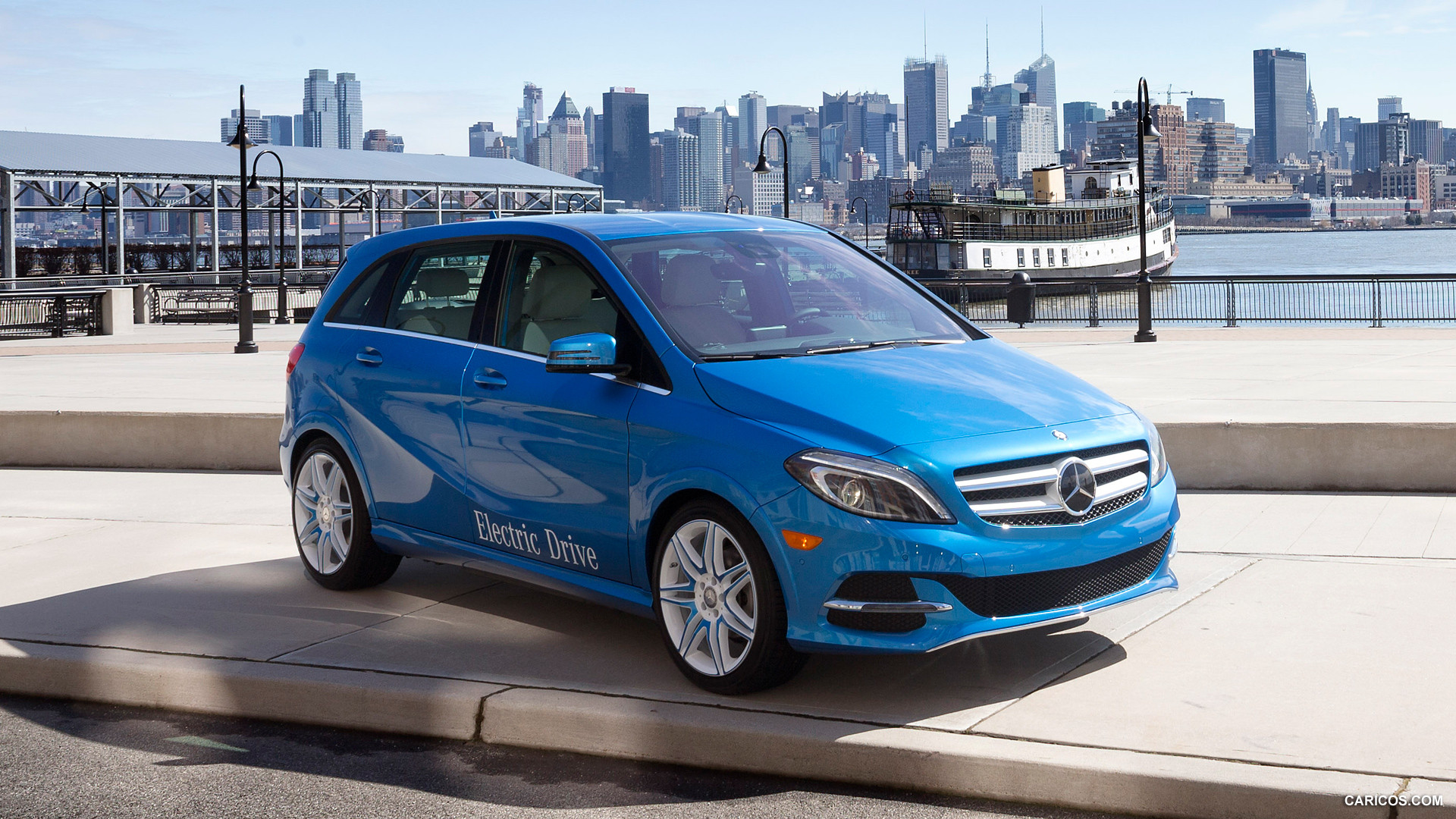 2015 Mercedes-Benz B-Class Electric Drive  - Front, #11 of 135