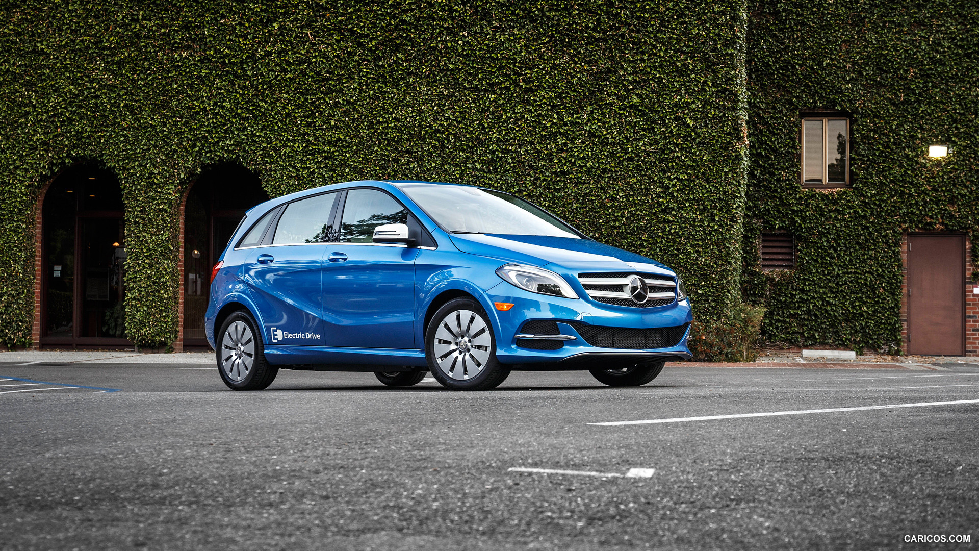 2015 Mercedes-Benz B-Class Electric Drive  - Front, #68 of 135