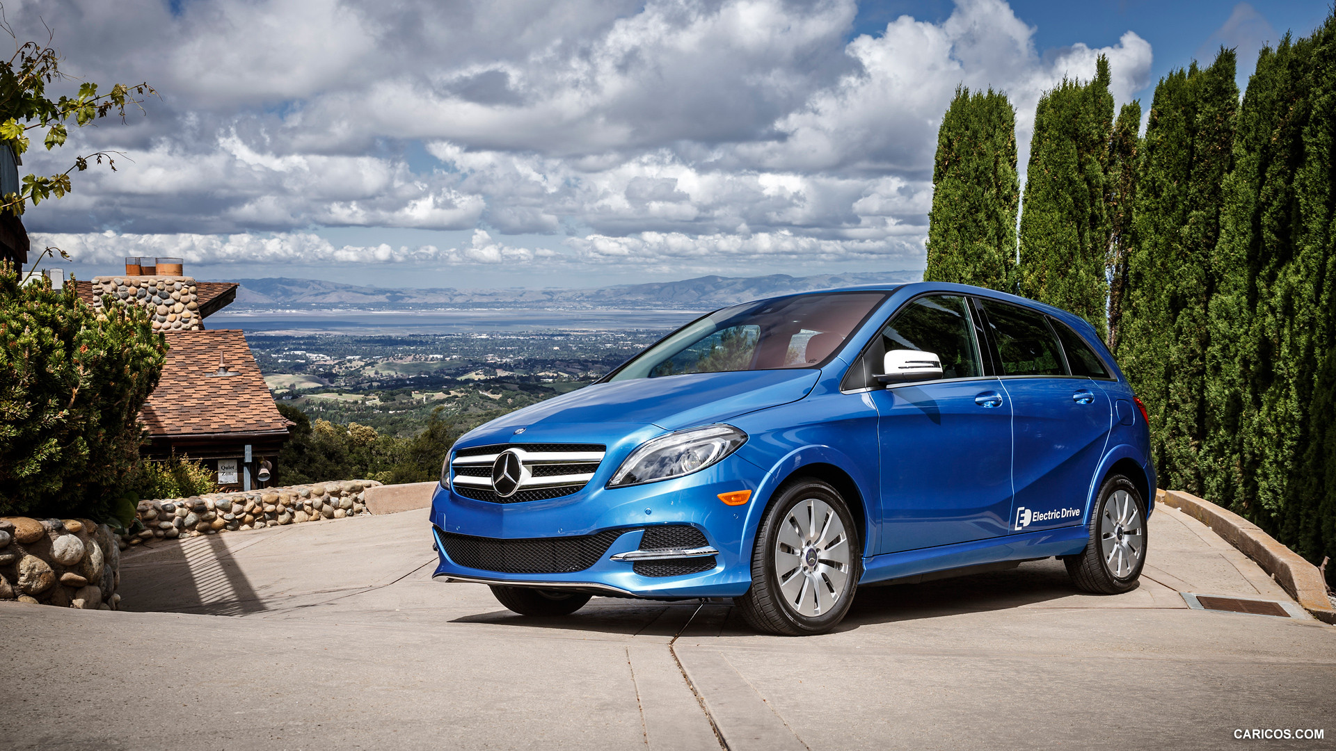 2015 Mercedes-Benz B-Class Electric Drive  - Front, #101 of 135