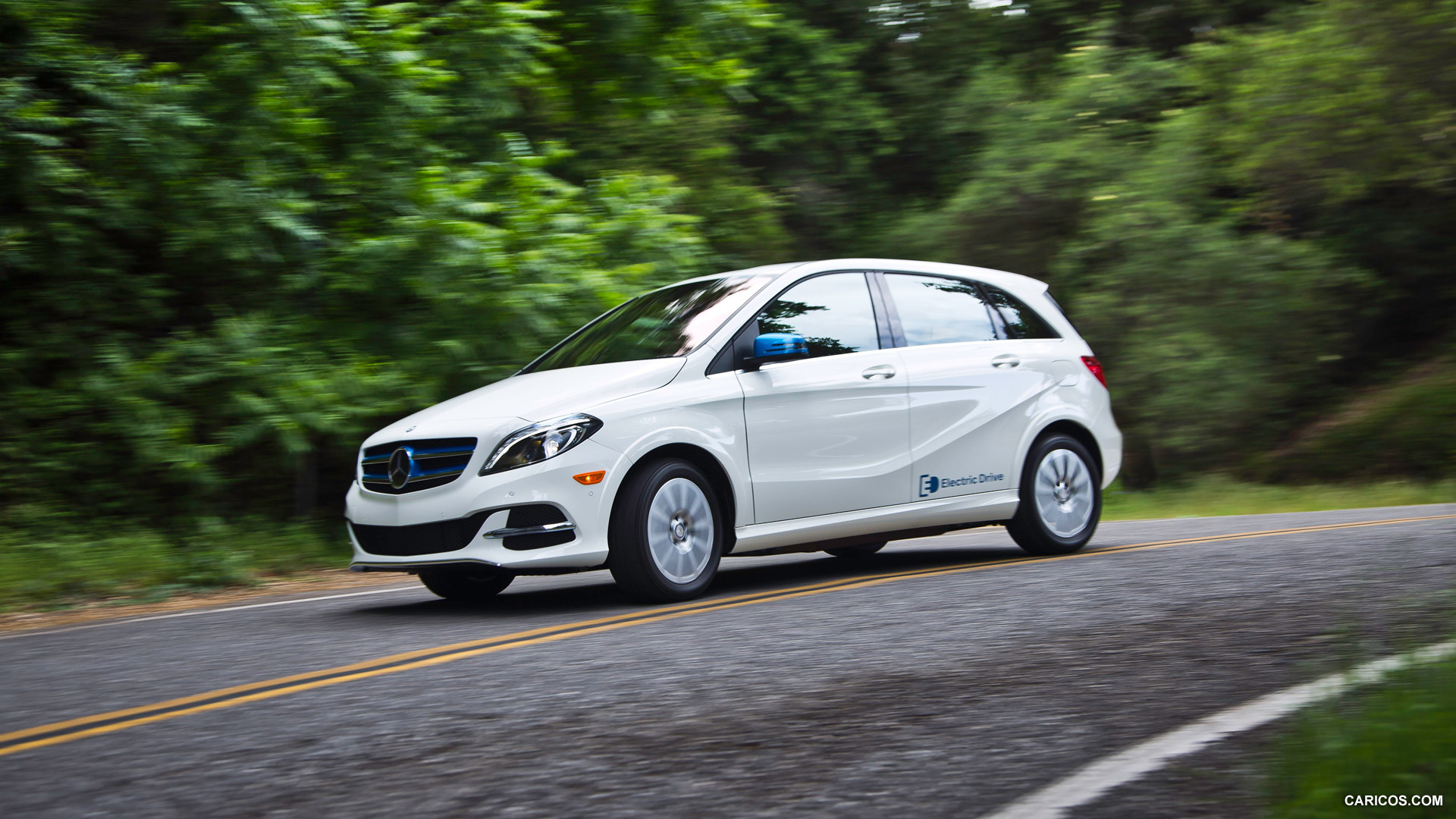2015 Mercedes-Benz B-Class Electric Drive  - Front, #109 of 135