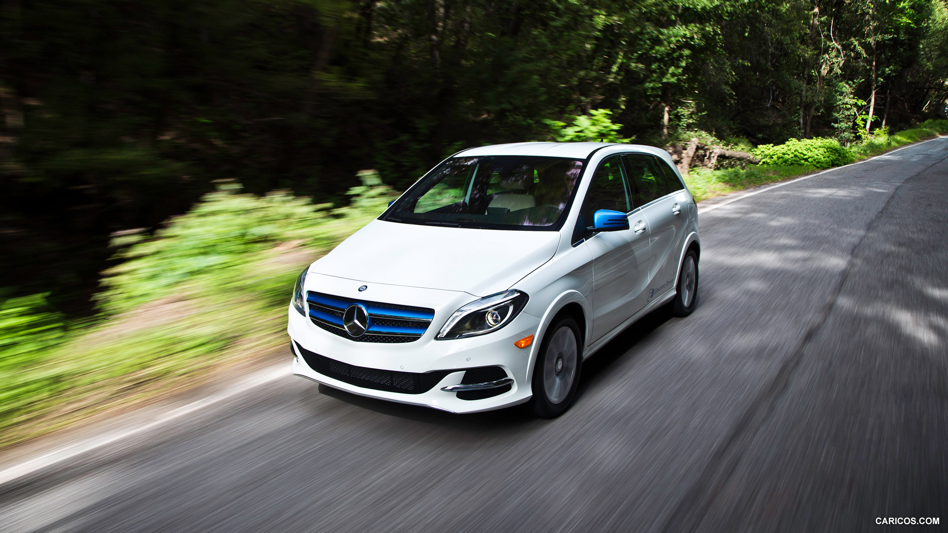 2015 Mercedes-Benz B-Class Electric Drive  - Front, #115 of 135