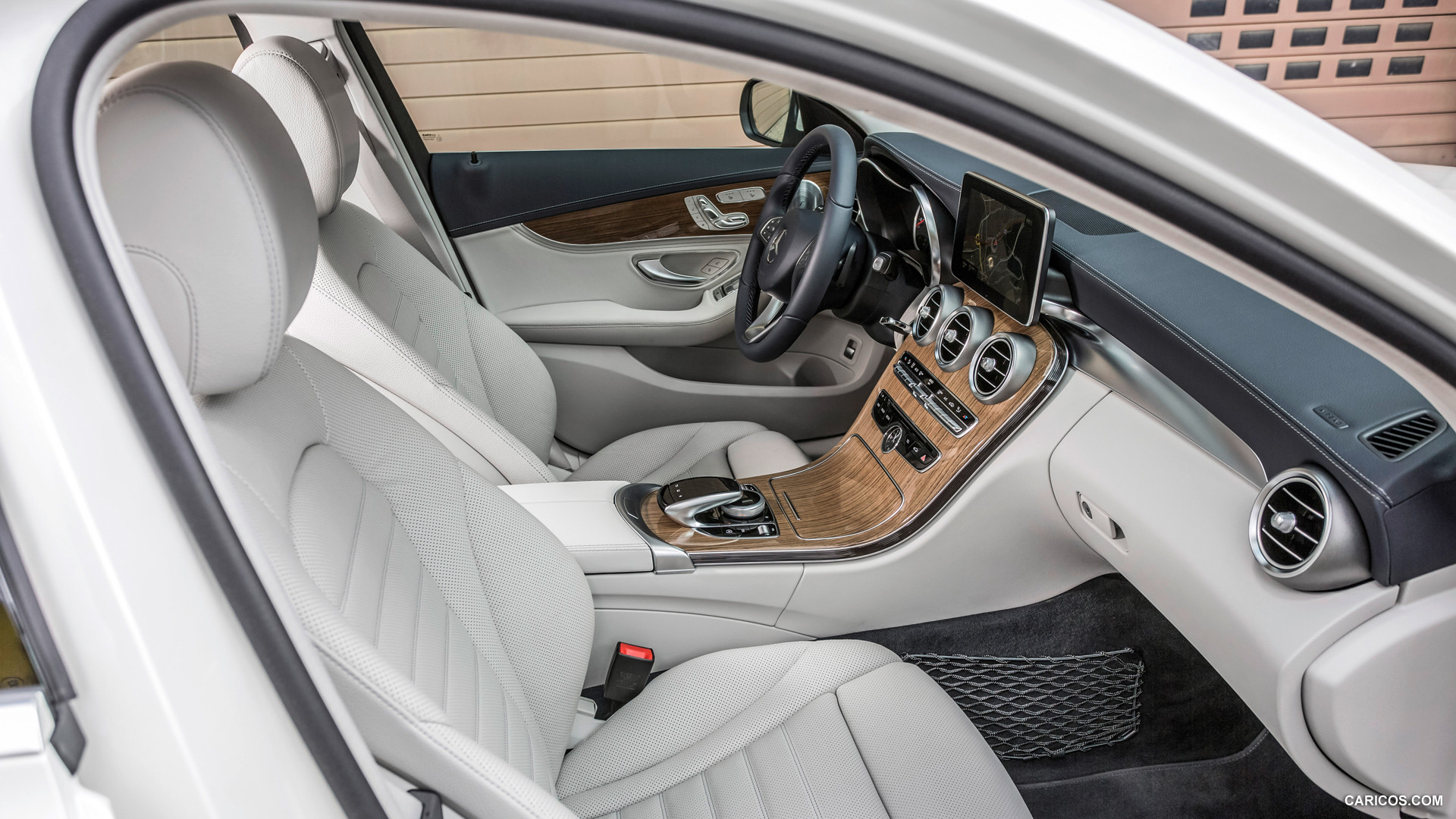 2015 Mercedes-Benz C-Class C 250 Estate (Exclusive, Leather Grey) - Interior, #112 of 173