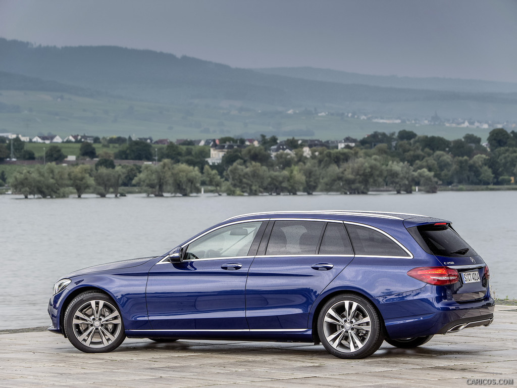 2015 Mercedes-Benz C-Class C 250 Estate (Avantgarde, Brilliant Blue) - Side