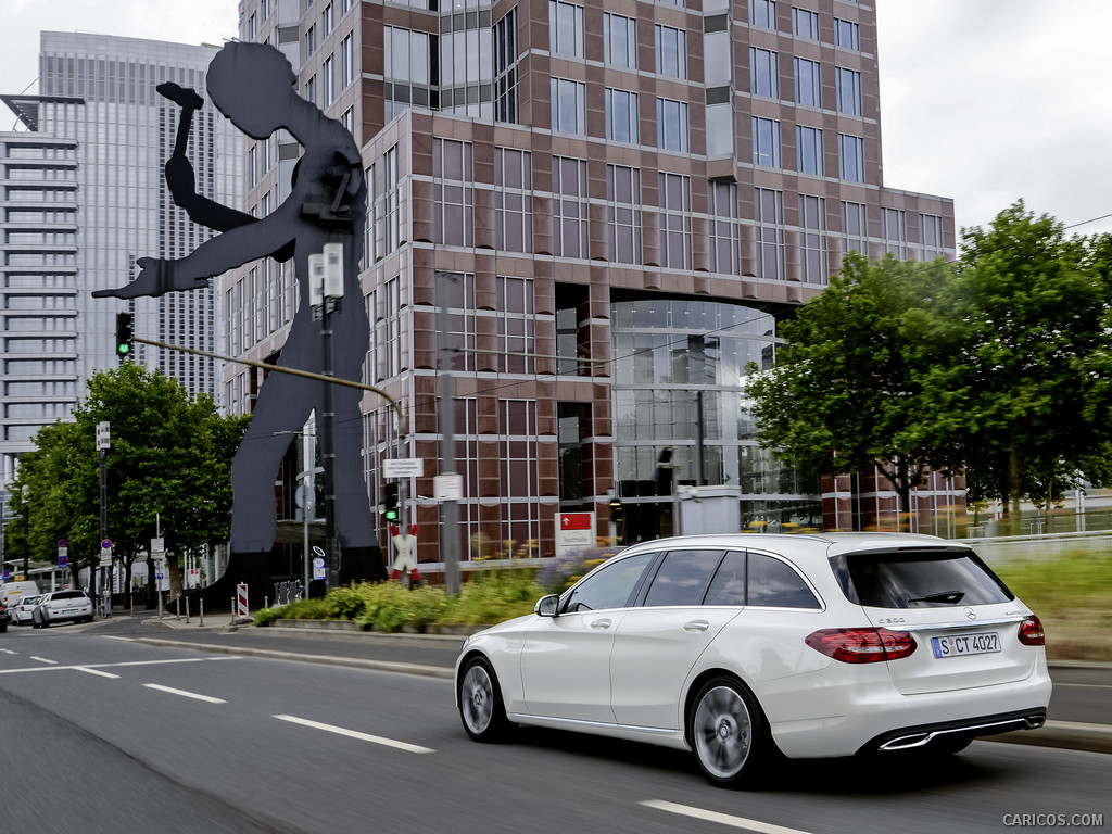 2015 Mercedes-Benz C-Class C 300 BlueTEC HYBRID Estate (Avantgarde, Designo Diamond White) - Rear