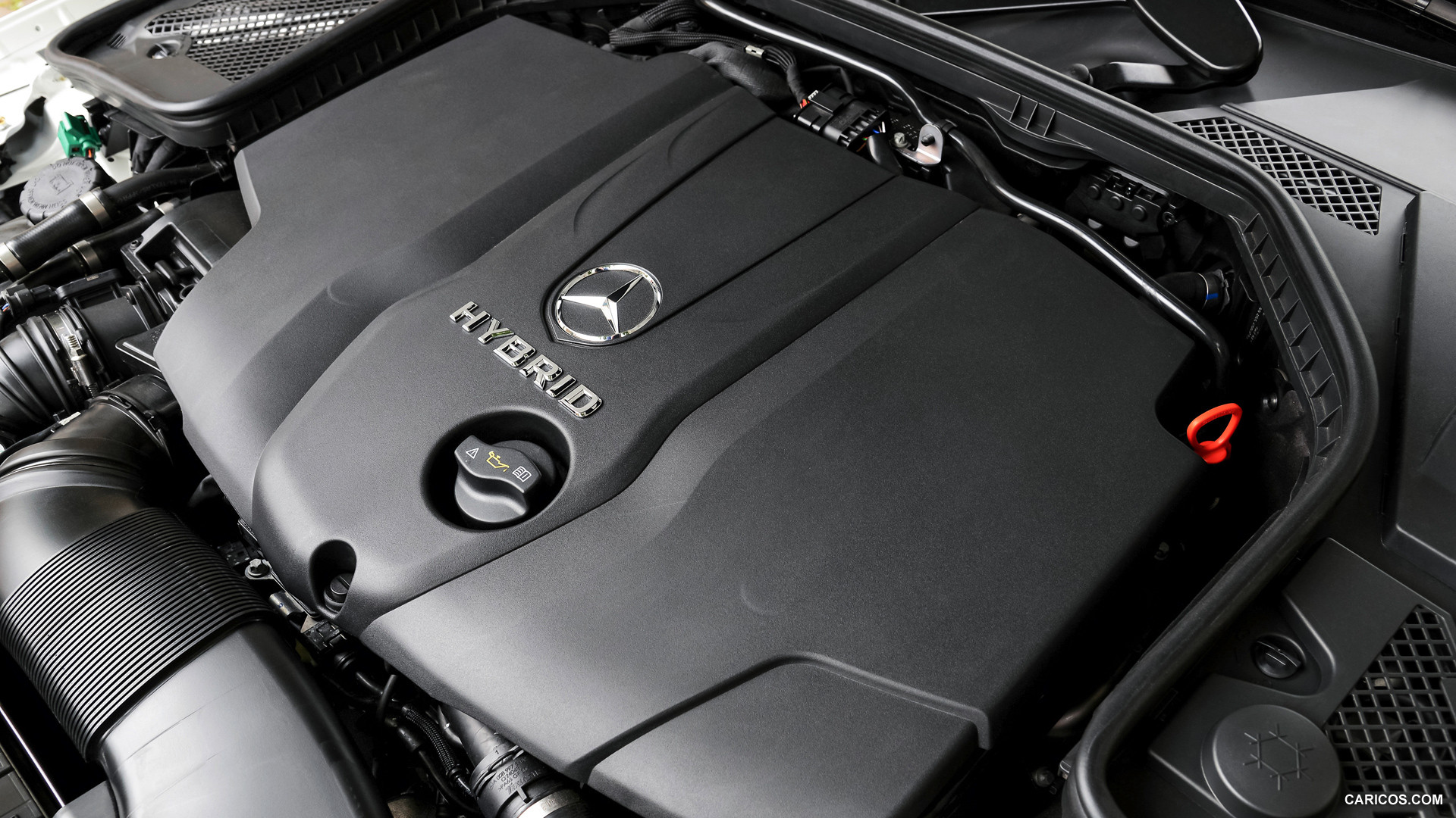 2015 Mercedes-Benz C-Class C 300 BlueTEC HYBRID Estate - Engine, #118 of 173
