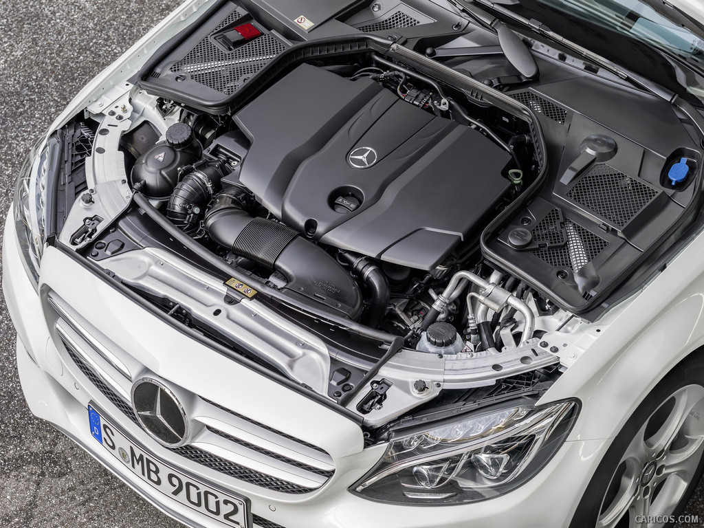 2015 Mercedes-Benz C-Class C250 BlueTEC (Avantgarde) - Engine