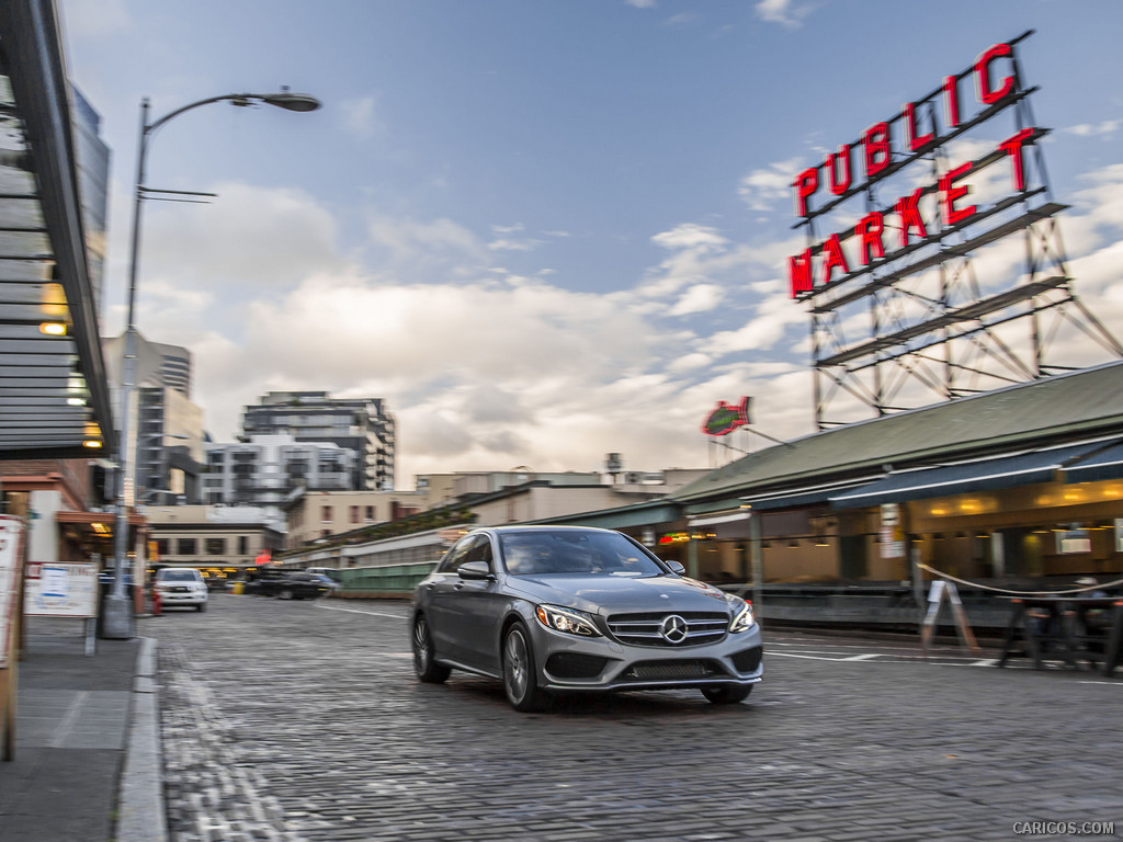 2015 Mercedes-Benz C-Class C300 4MATIC (US-Spec)  - Front